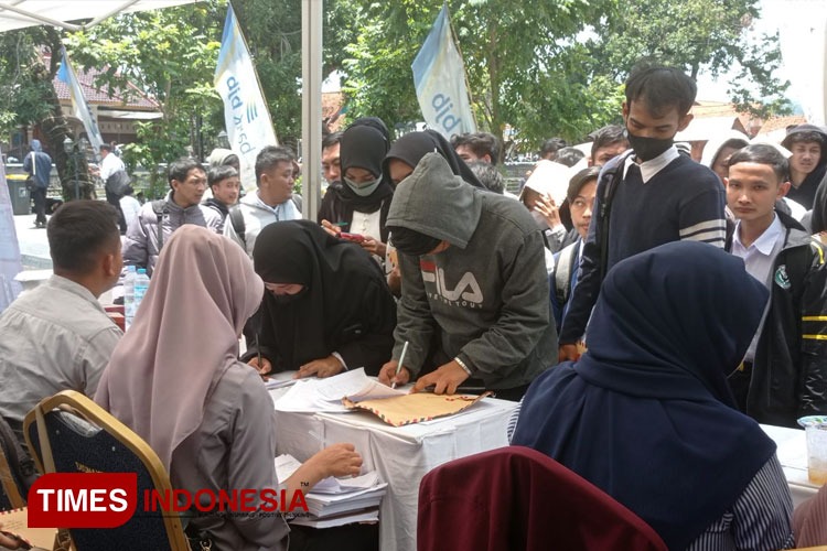 Gabungkan Teknologi dengan Pelatihan, Upaya Disnakertransperin Genjot Serapan Tenaga Kerja di Banyuwangi