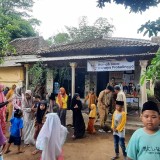 Dari Wayang hingga Motor Pustaka: Kisah Cak Amir, Pahlawan Literasi yang Menyinari Probolinggo