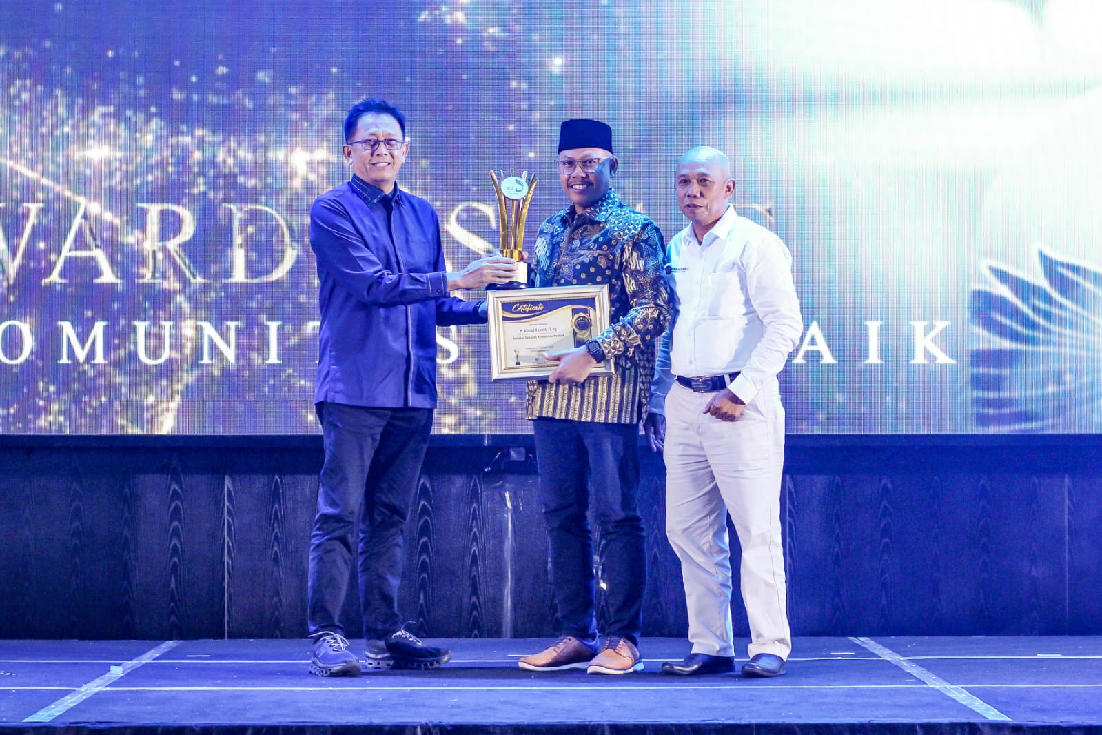 Ahmad Nawardi Raih Anugerah Sapta Aghita 2025, Senator Sahabat Komunitas