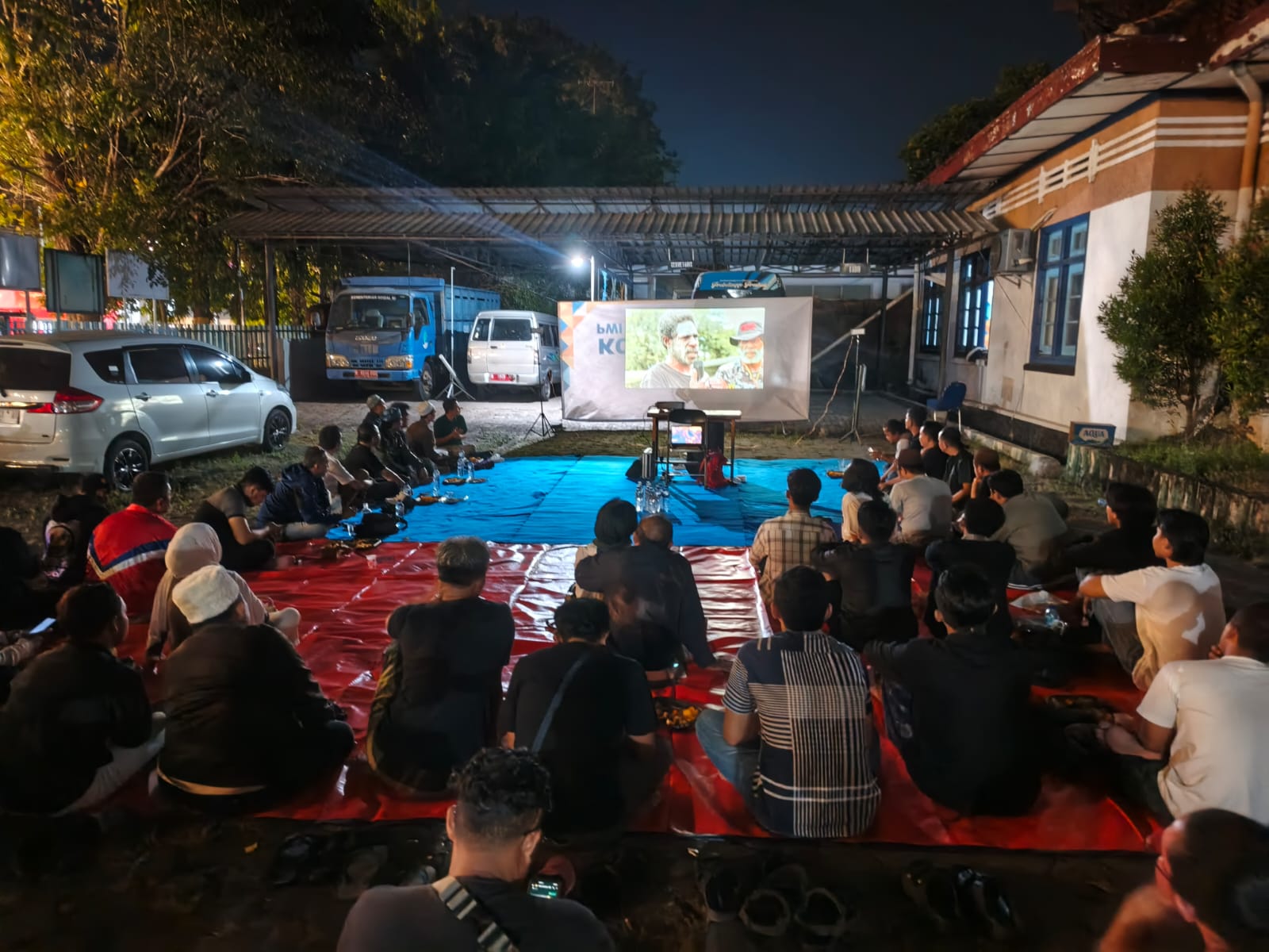 PWI Probolinggo Gelar Nobar Dokumenter 'Pesta Babi', Anggota TNI Ikut Nimbrung